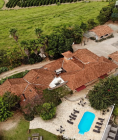 Hospedagens Urbanas - Pousada do Vinhedo